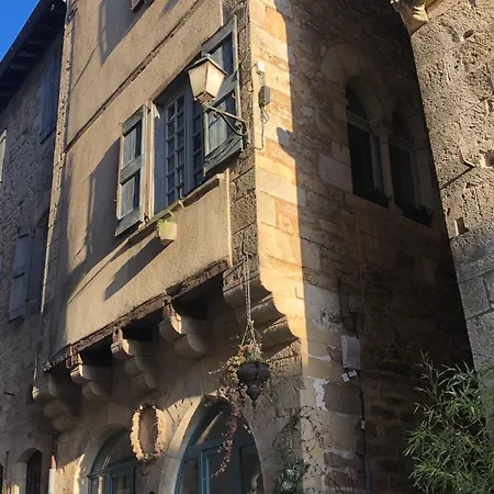 Medieval In The Heart Of Hébergement de vacances Caylus
