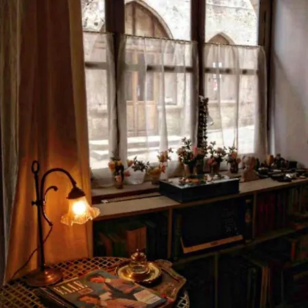 Medieval In The Heart Of Caylus